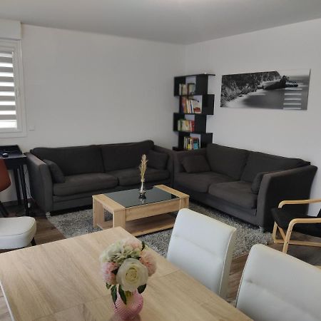 App 5 Pers, Parking, 3Mn Rer A, 40 Mn Du Centre De Paris, Cergy Le Haut Apartment ภายนอก รูปภาพ