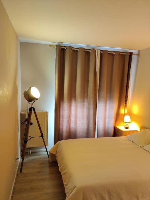 App 5 Pers, Parking, 3Mn Rer A, 40 Mn Du Centre De Paris, Cergy Le Haut Apartment ภายนอก รูปภาพ