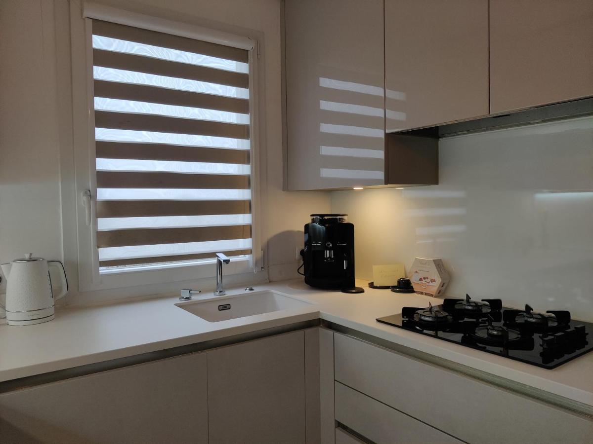 App 5 Pers, Parking, 3Mn Rer A, 40 Mn Du Centre De Paris, Cergy Le Haut Apartment ภายนอก รูปภาพ