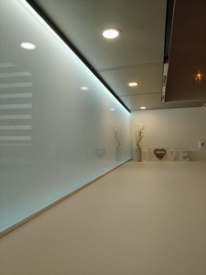 App 5 Pers, Parking, 3Mn Rer A, 40 Mn Du Centre De Paris, Cergy Le Haut Apartment ภายนอก รูปภาพ