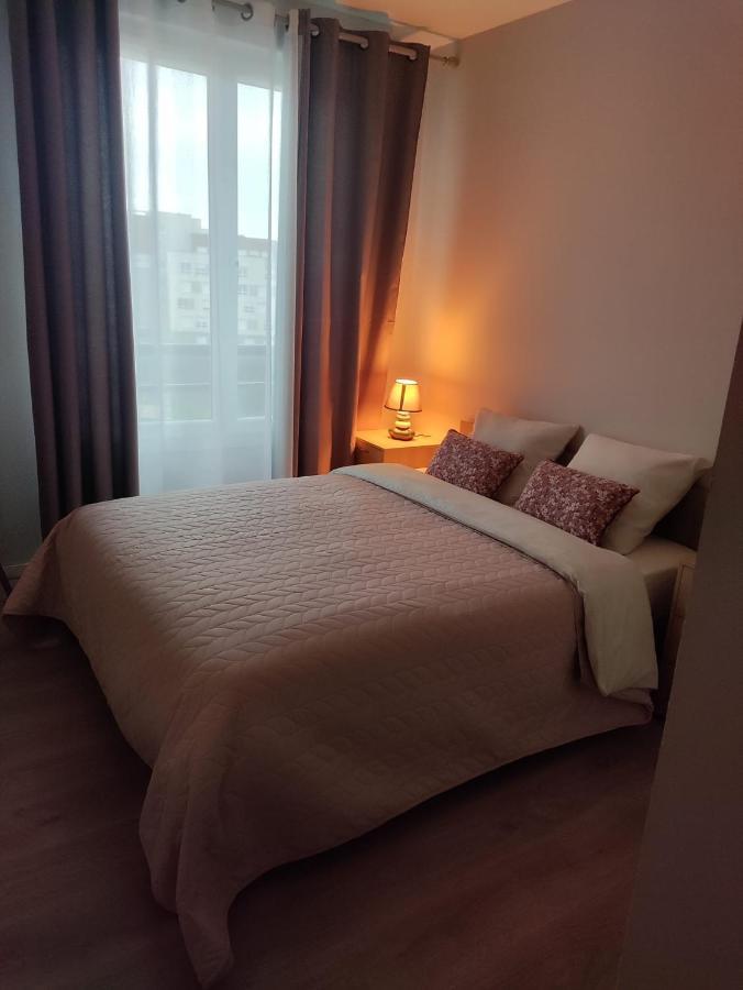 App 5 Pers, Parking, 3Mn Rer A, 40 Mn Du Centre De Paris, Cergy Le Haut Apartment ภายนอก รูปภาพ